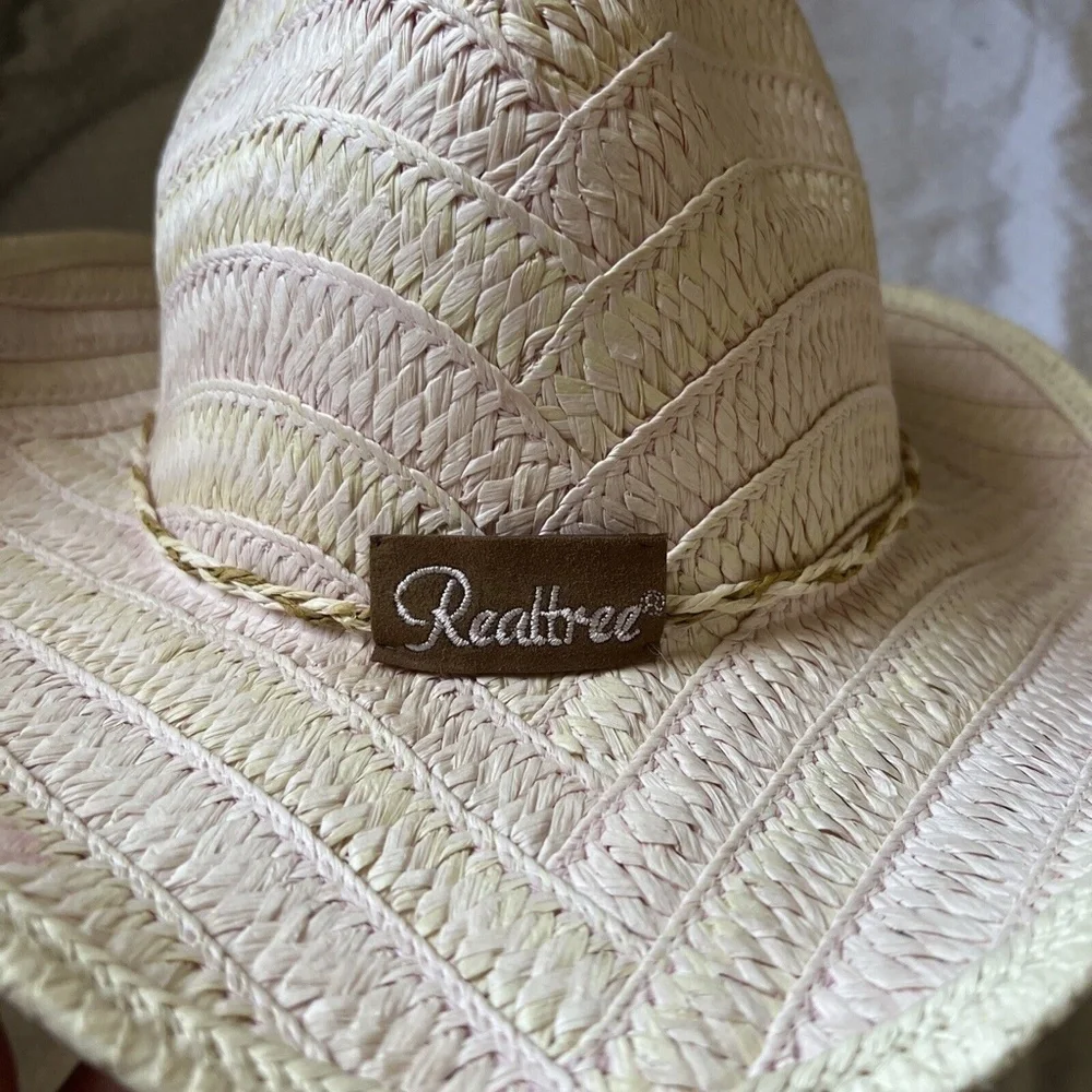 Paramount Outdoors Realtree Cowboy Straw Hat Size OS Western Pink